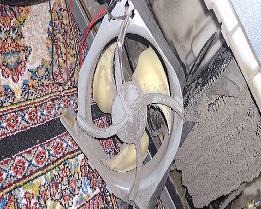 مجموعه فن یخچال پیش از تعمیر و تمیزکاری